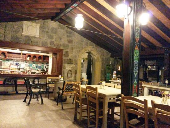 Dibekli Han Kültür ve Sanat